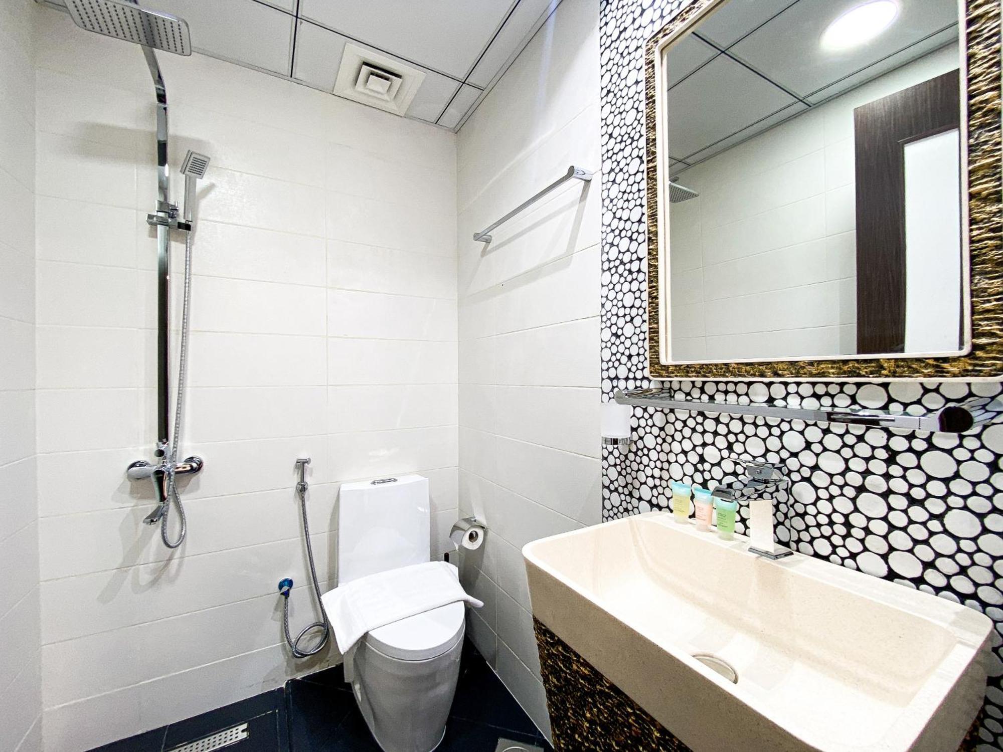 Apartment Stylish 1-bedroom -bayz By Danube, Business Bay-29 Dubai
